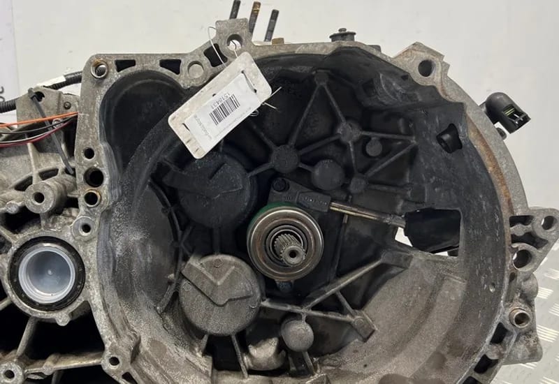 МКПП Mitsubishi Carisma · OEM MR915425