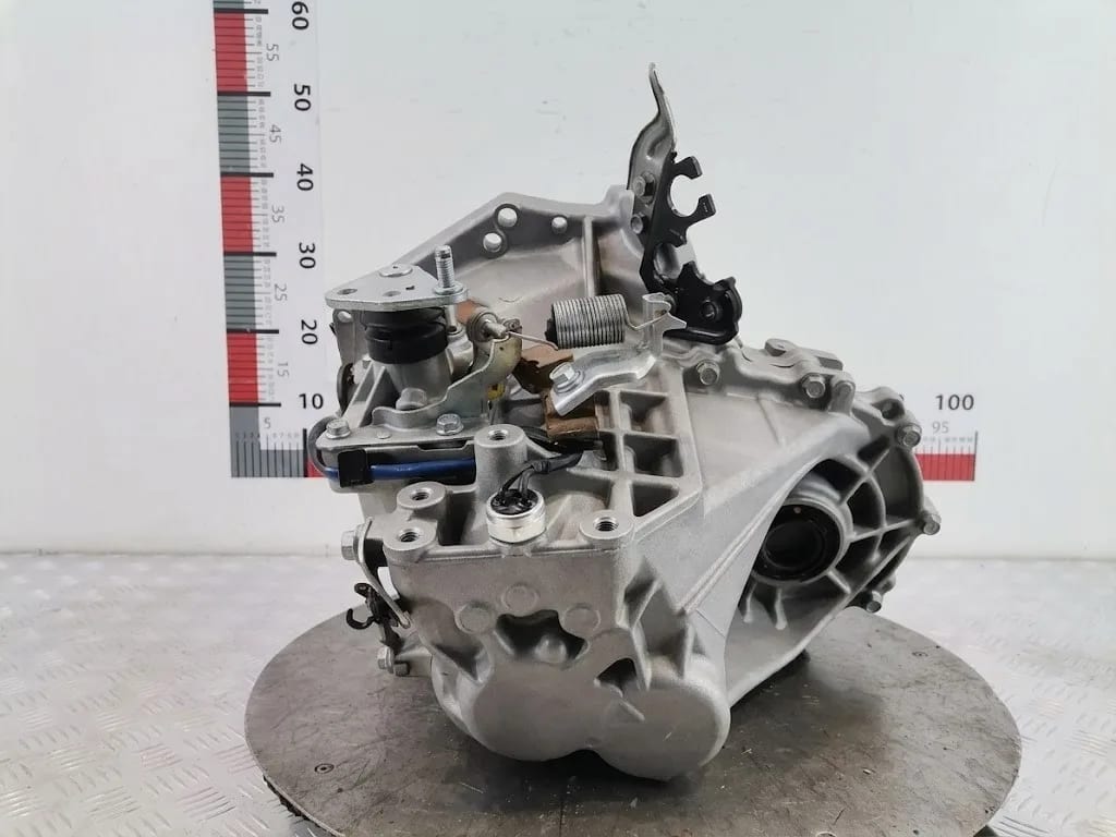 303000H010 Toyota Aygo 1 · 2005–2014 — фото 4